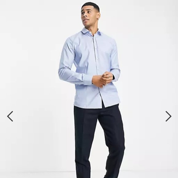 Hugo Boss Blue Dress Shirt - Regular Fit - Easy Iron - 43/17